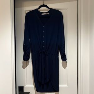 Michael Stars dress/Navy blue 100%Rayon Lightweight.